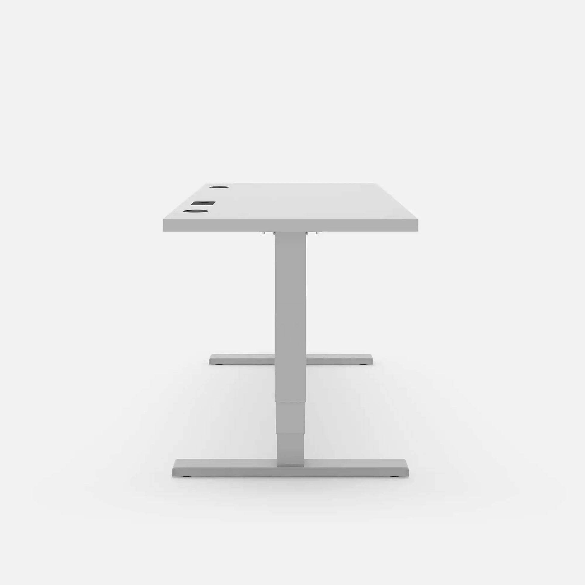 Elements Solid 2000 aus Schreibtisch von Actiforce | Tischwelt24.de